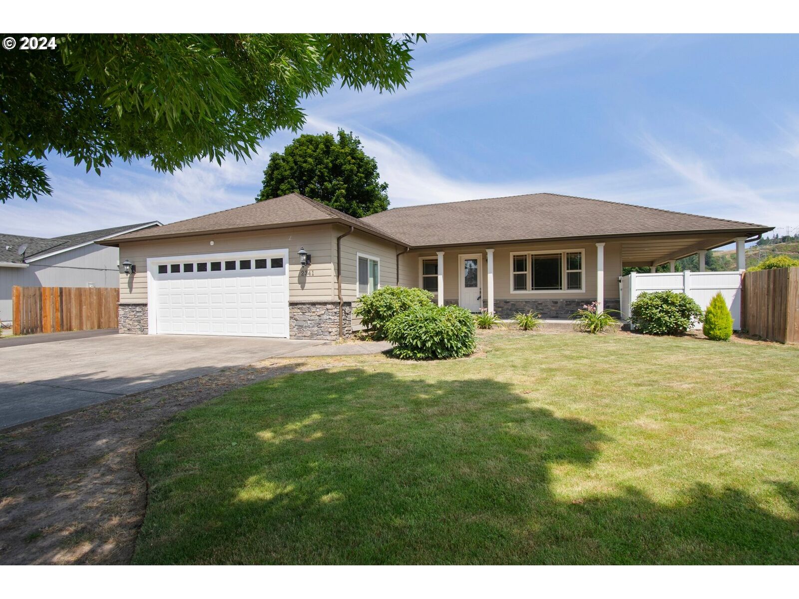 Property Photo: 2341 52nd Ave WA 98632