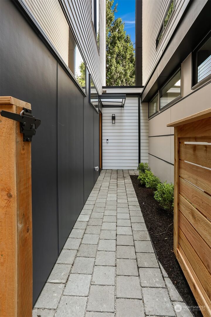 Property Photo:  9022 4th Avenue NW  WA 98117 