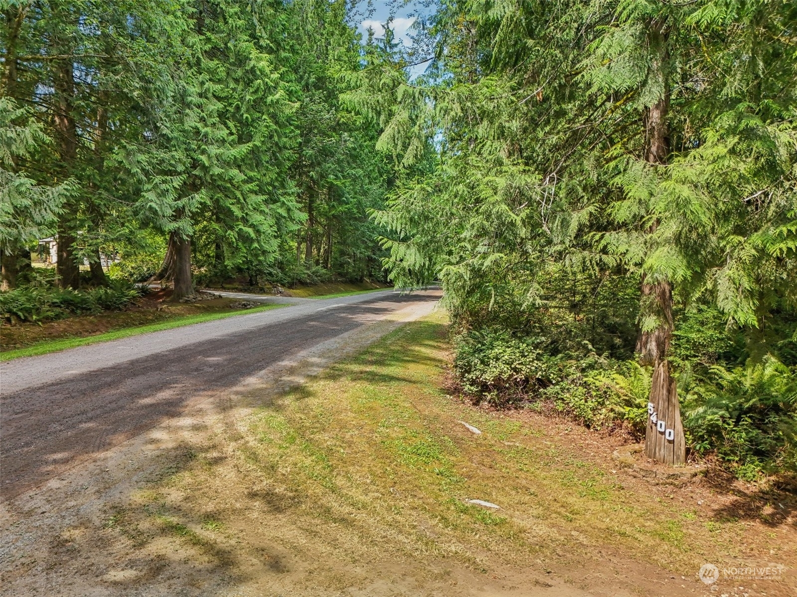 Property Photo:  5400 298th Avenue NE  WA 98014 