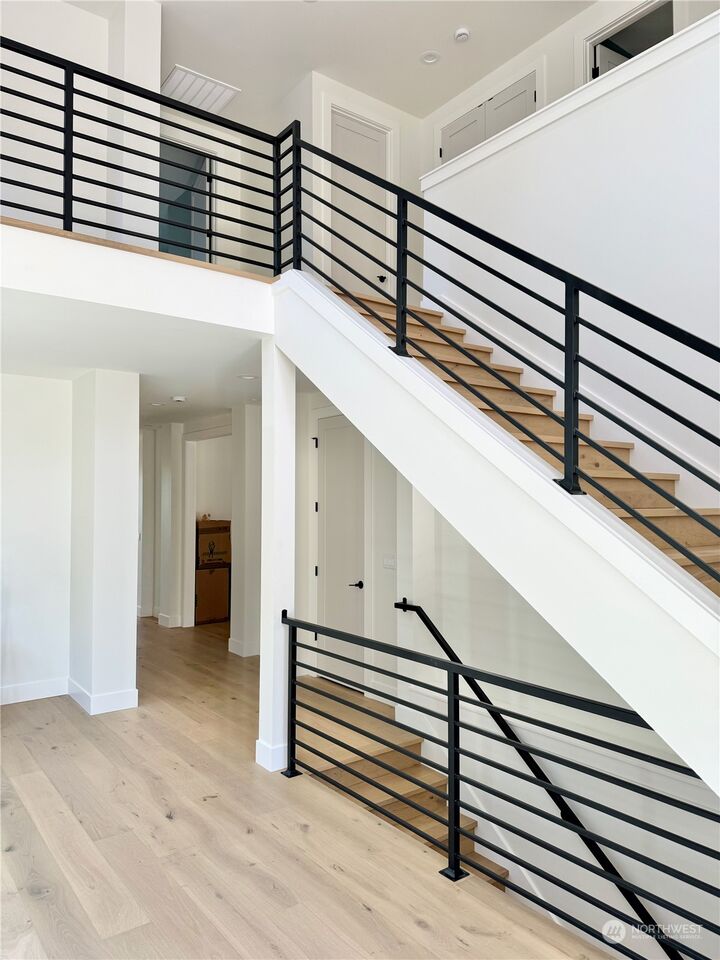 Property Photo: 6733 46th Avenue SW WA 98136