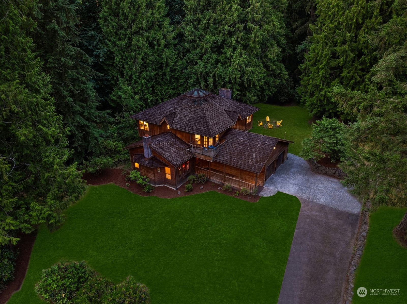 Property Photo: 4321 94th Drive SE WA 98290