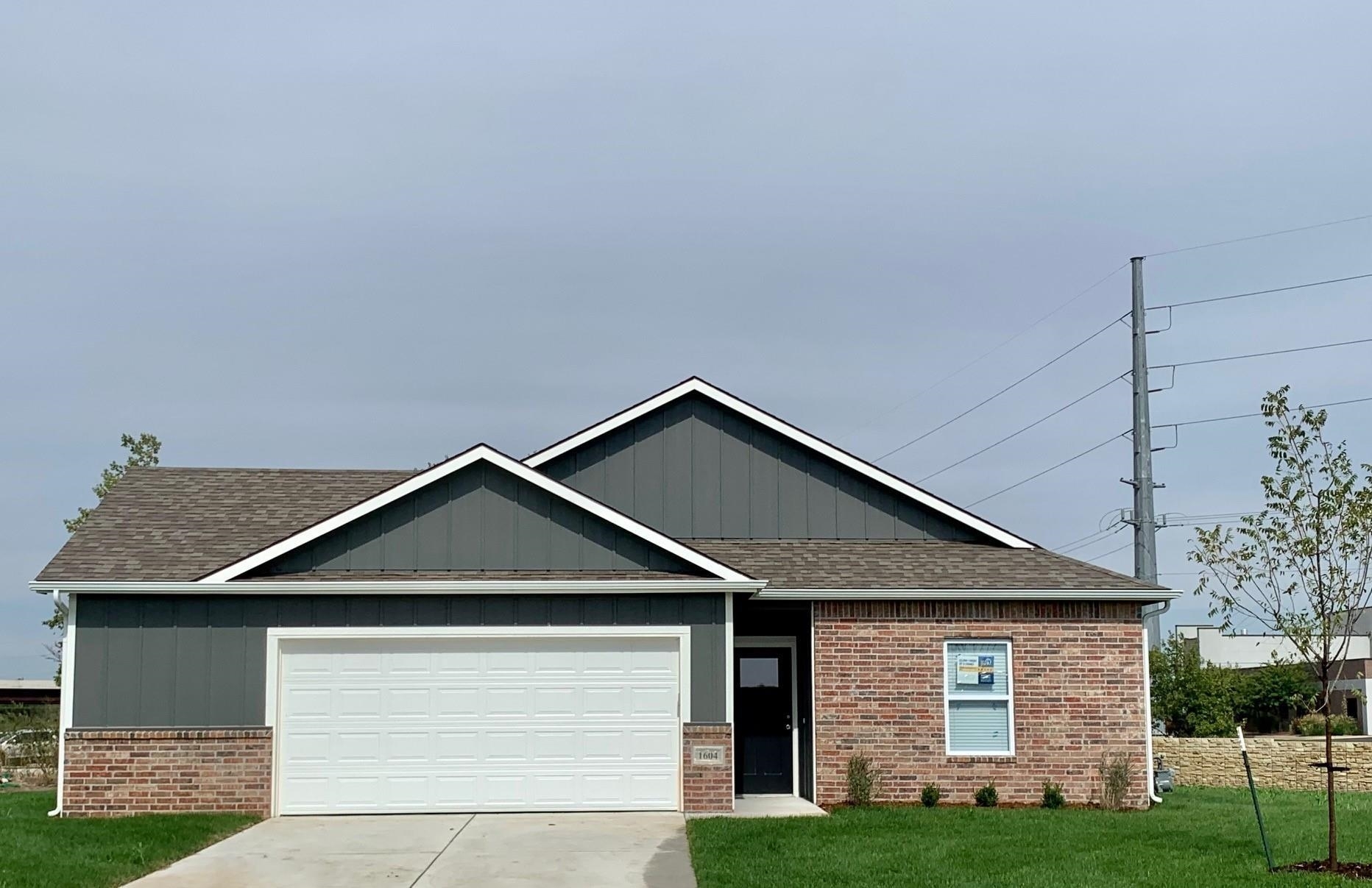 Property Photo:  1604 Casey Cir  KS 67114 