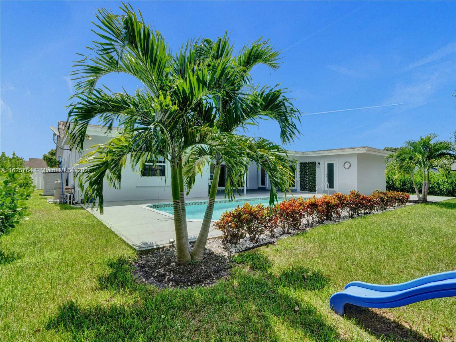 Property Photo:  903 NW 135th Way  FL 33325 