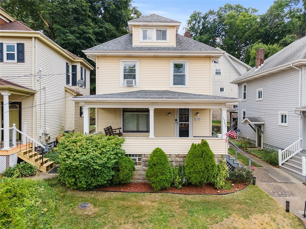 Property Photo:  1302 Hiland Ave  PA 15108 