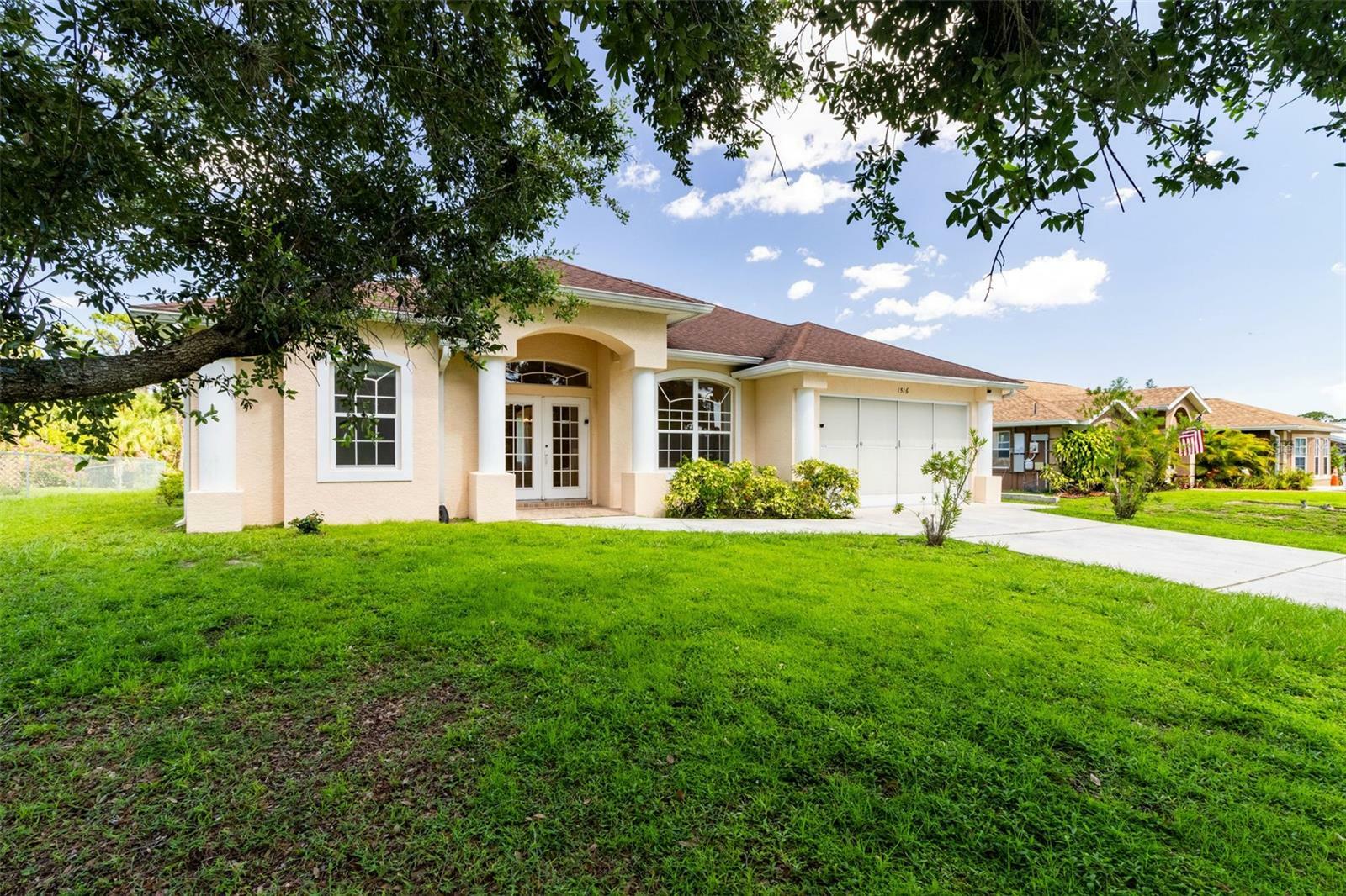 Property Photo:  1516 Natrona Drive  FL 34286 