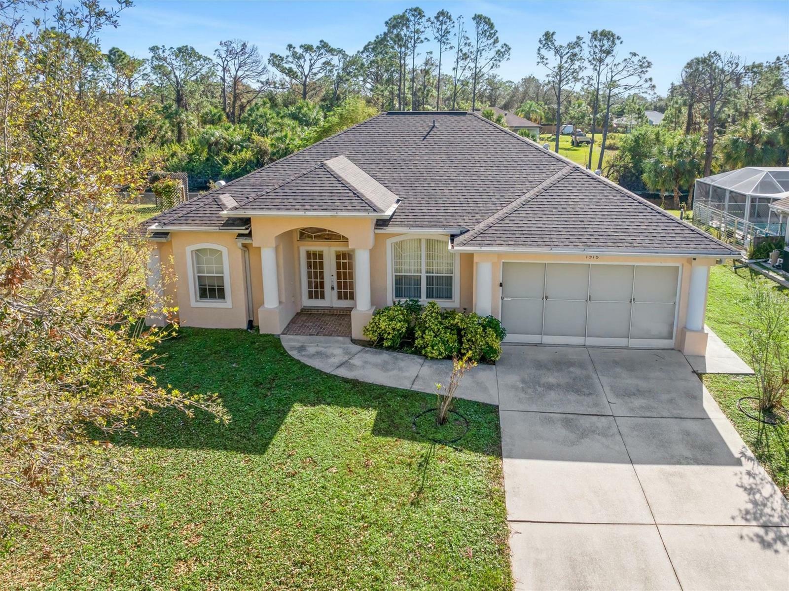 Property Photo:  1516 Natrona Drive  FL 34286 