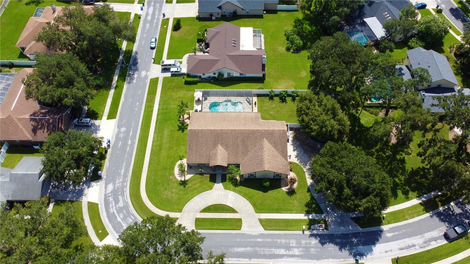 Property Photo:  1109 Hunt Club Lane  FL 33594 