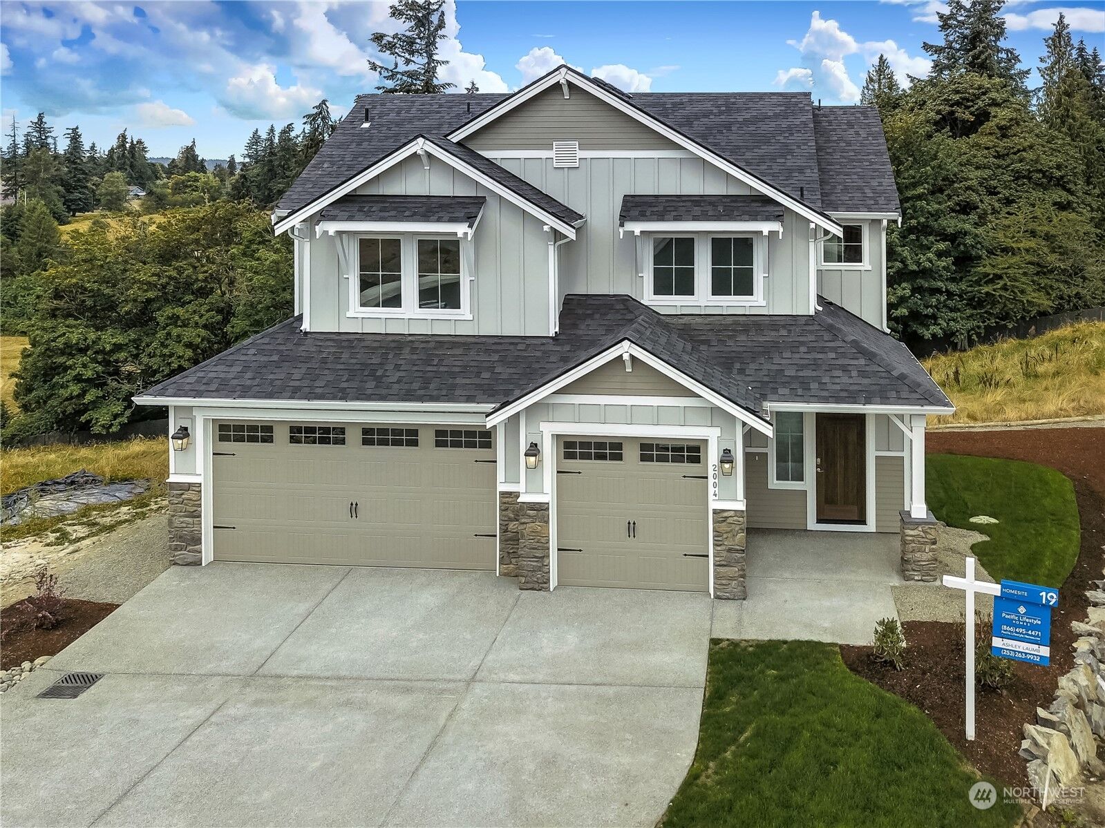 Property Photo: 10512 87th Avenue Ct SW 4 WA 98498