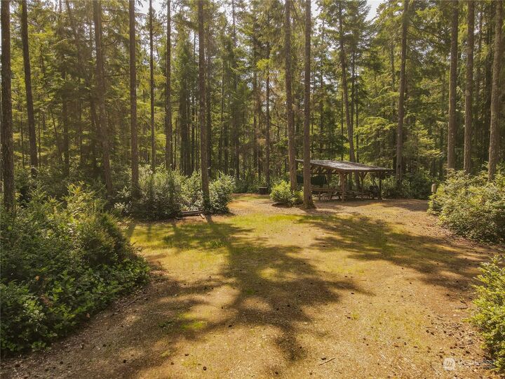 Property Photo: 200 E Windstar Road WA 98592