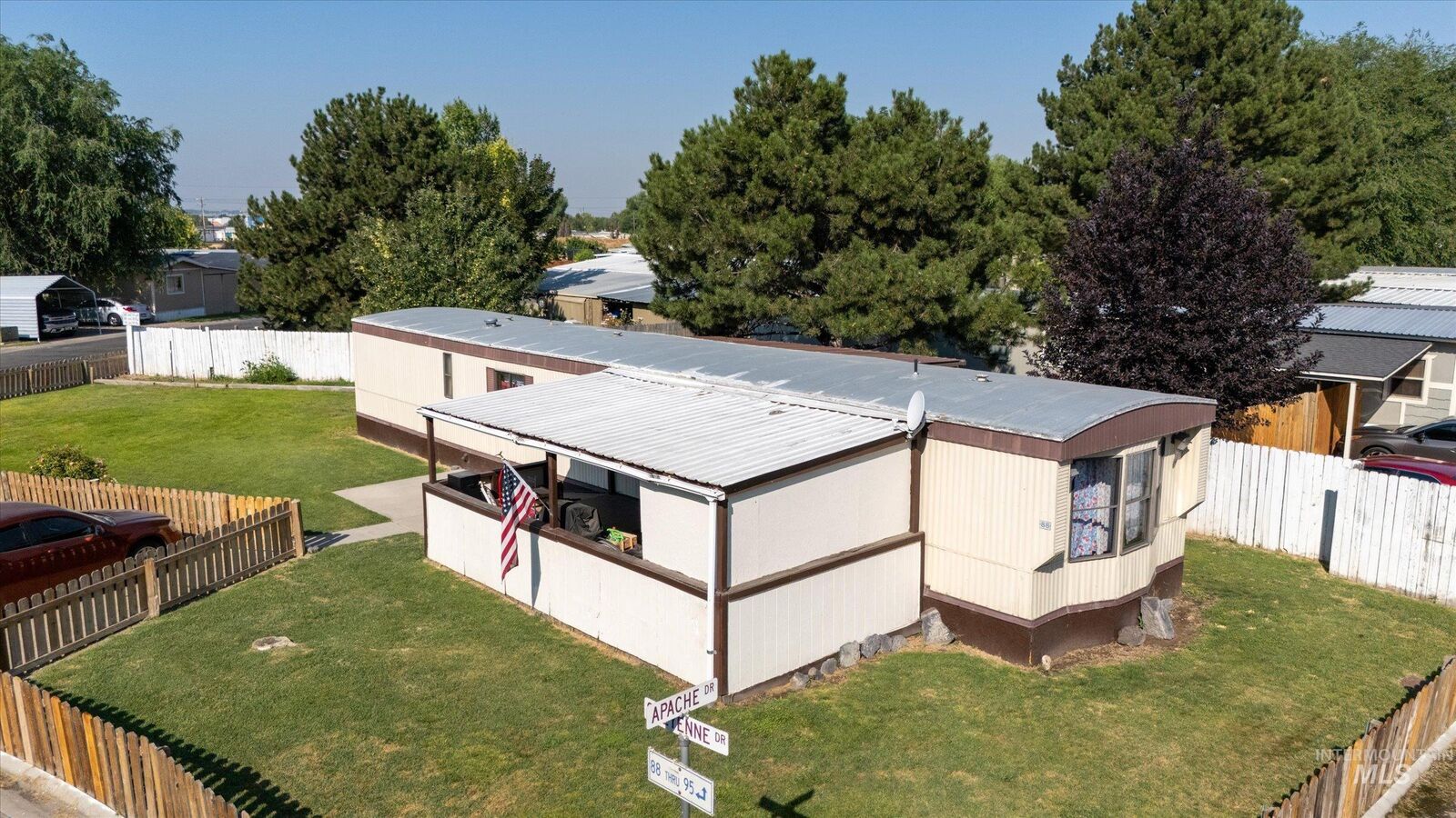 Property Photo: 5015 E Ustick Rd 88 ID 83605