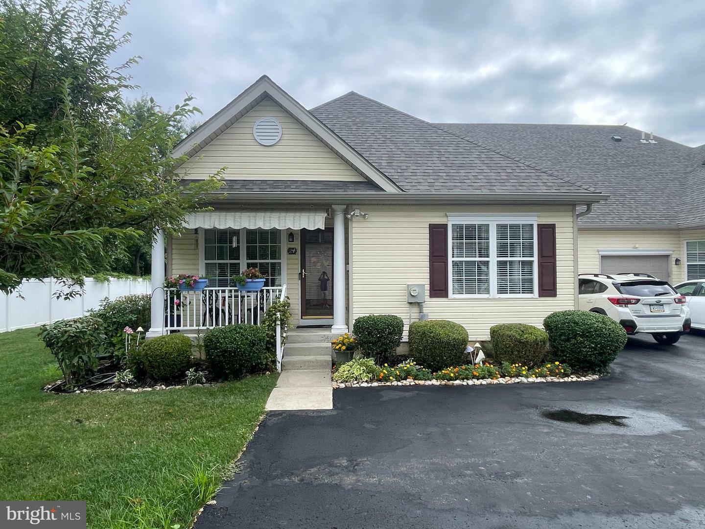 Property Photo: 24 Regents Court PA 19020