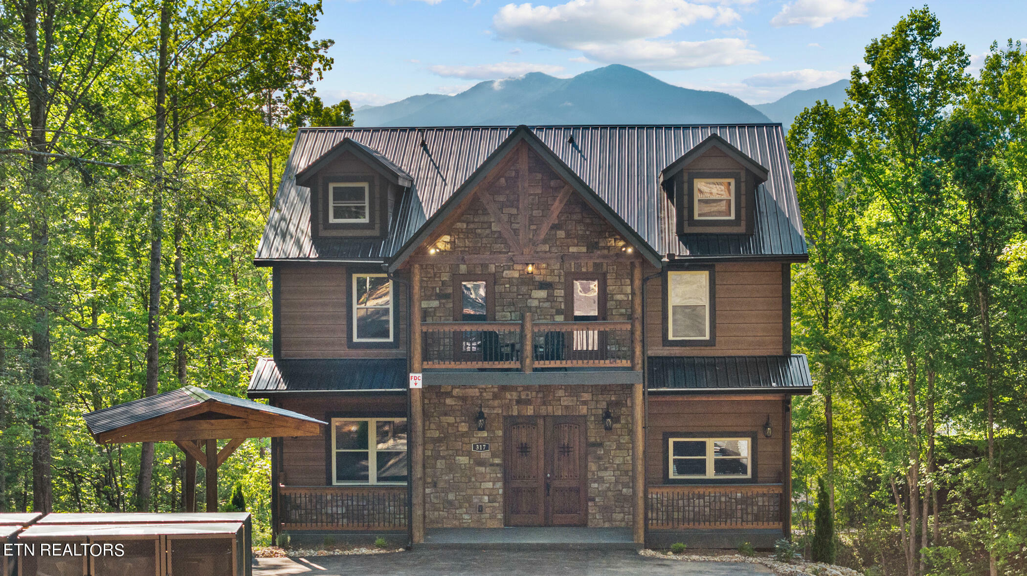 Property Photo: 317 Proffitt Rd TN 37738