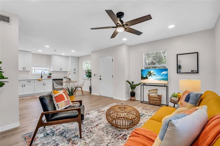 Property Photo:  3519 19th St E  FL 34208 