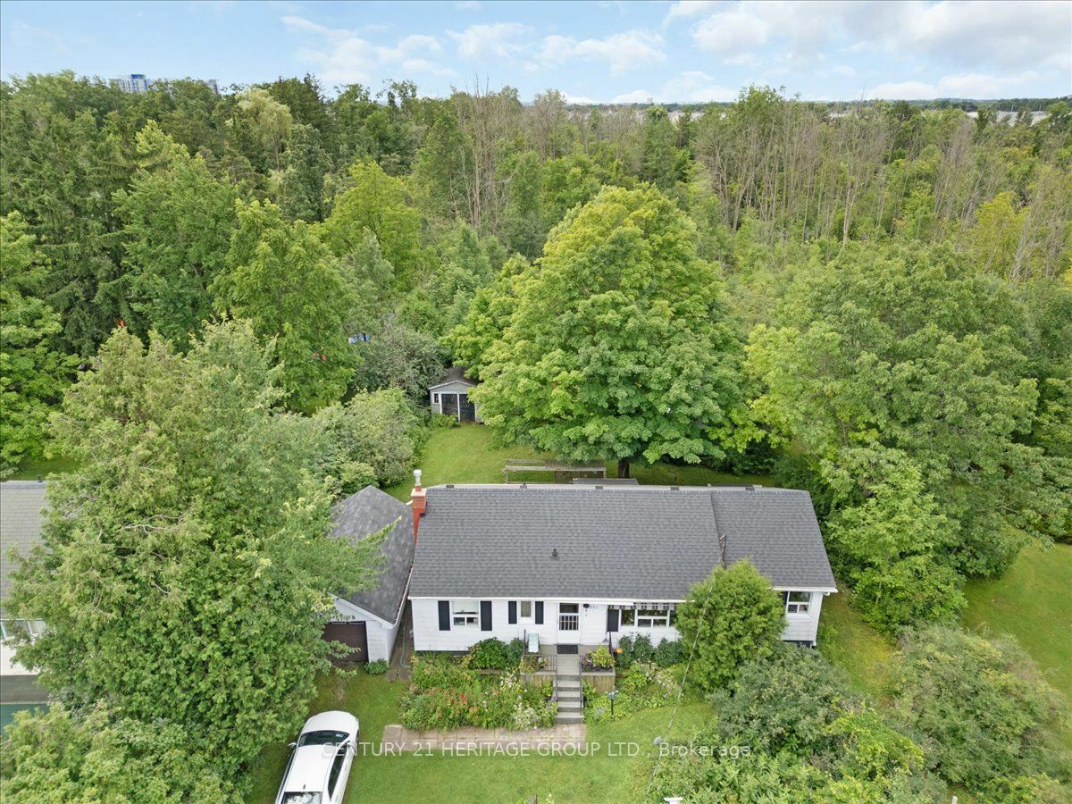 Property Photo:  551 Evans Rd  ON L8B 0G7 