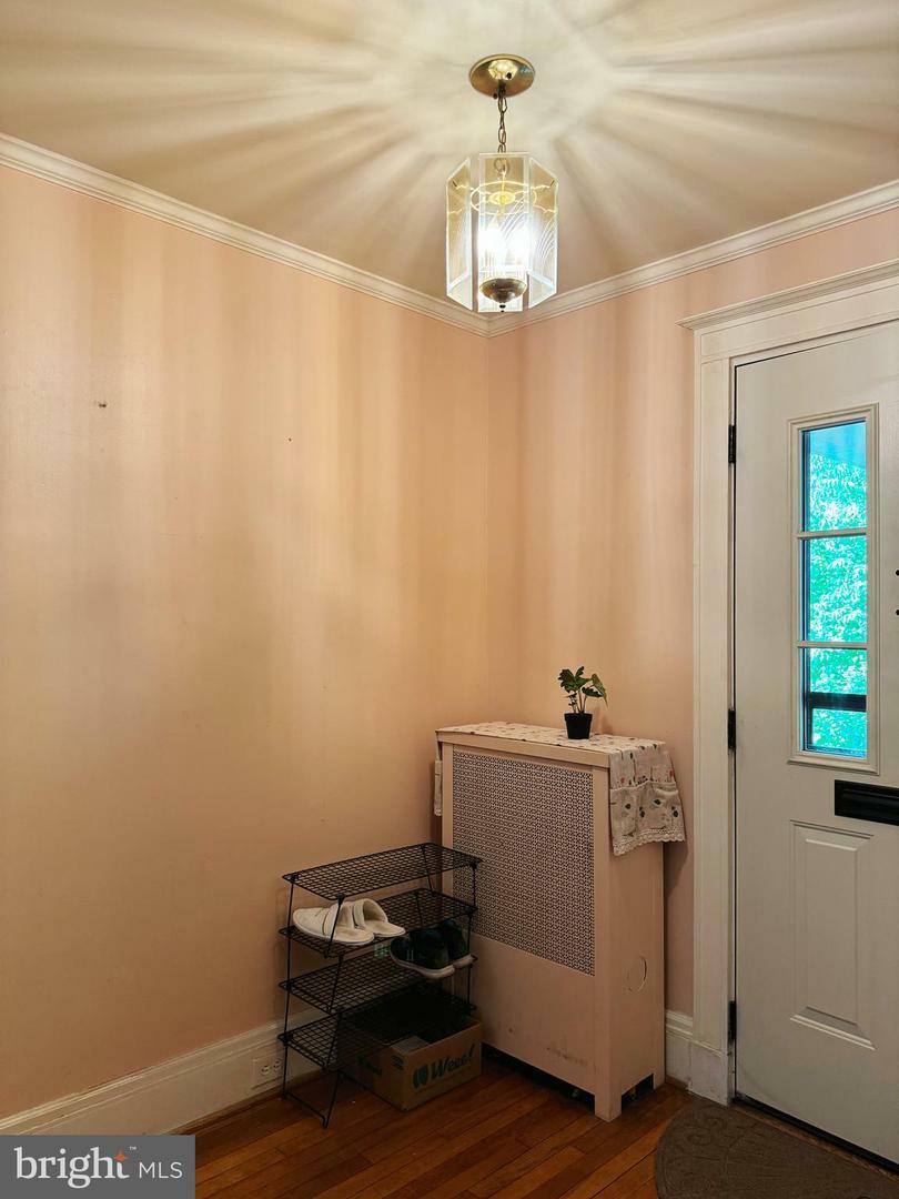 Property Photo:  546 W University Parkway  MD 21210 