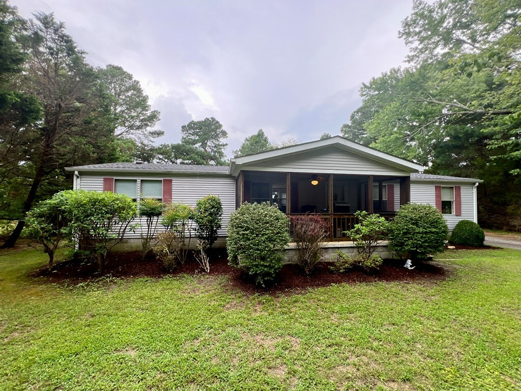 Property Photo:  21340 Circle Dr  VA 23417 