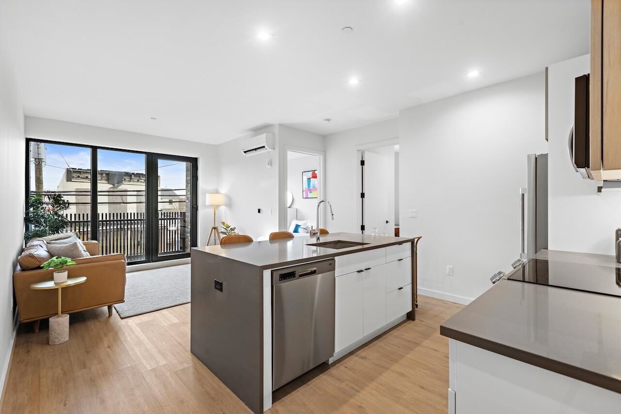 Property Photo:  311 Pine St 201  NJ 07304 