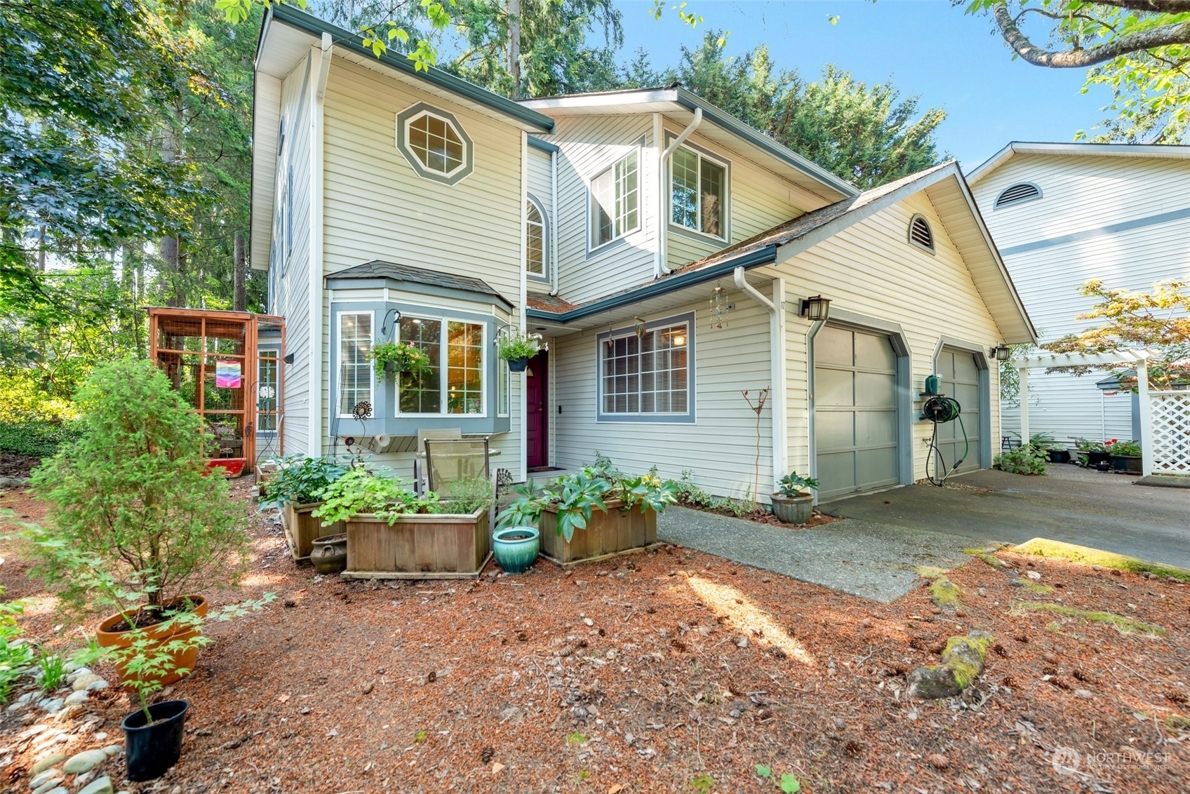 2801 NE 195th Street 17  Lake Forest Park WA 98155 photo