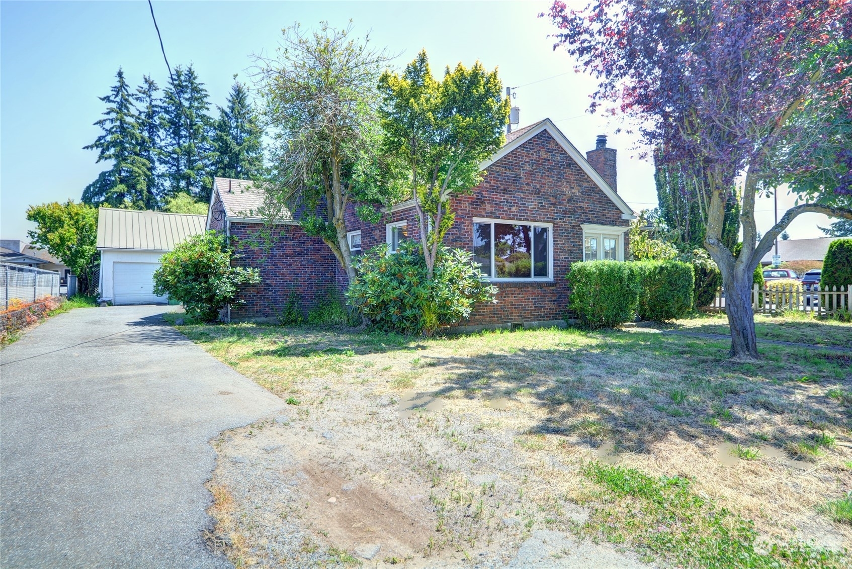 Property Photo:  1064 Cedar Ave  WA 98270 