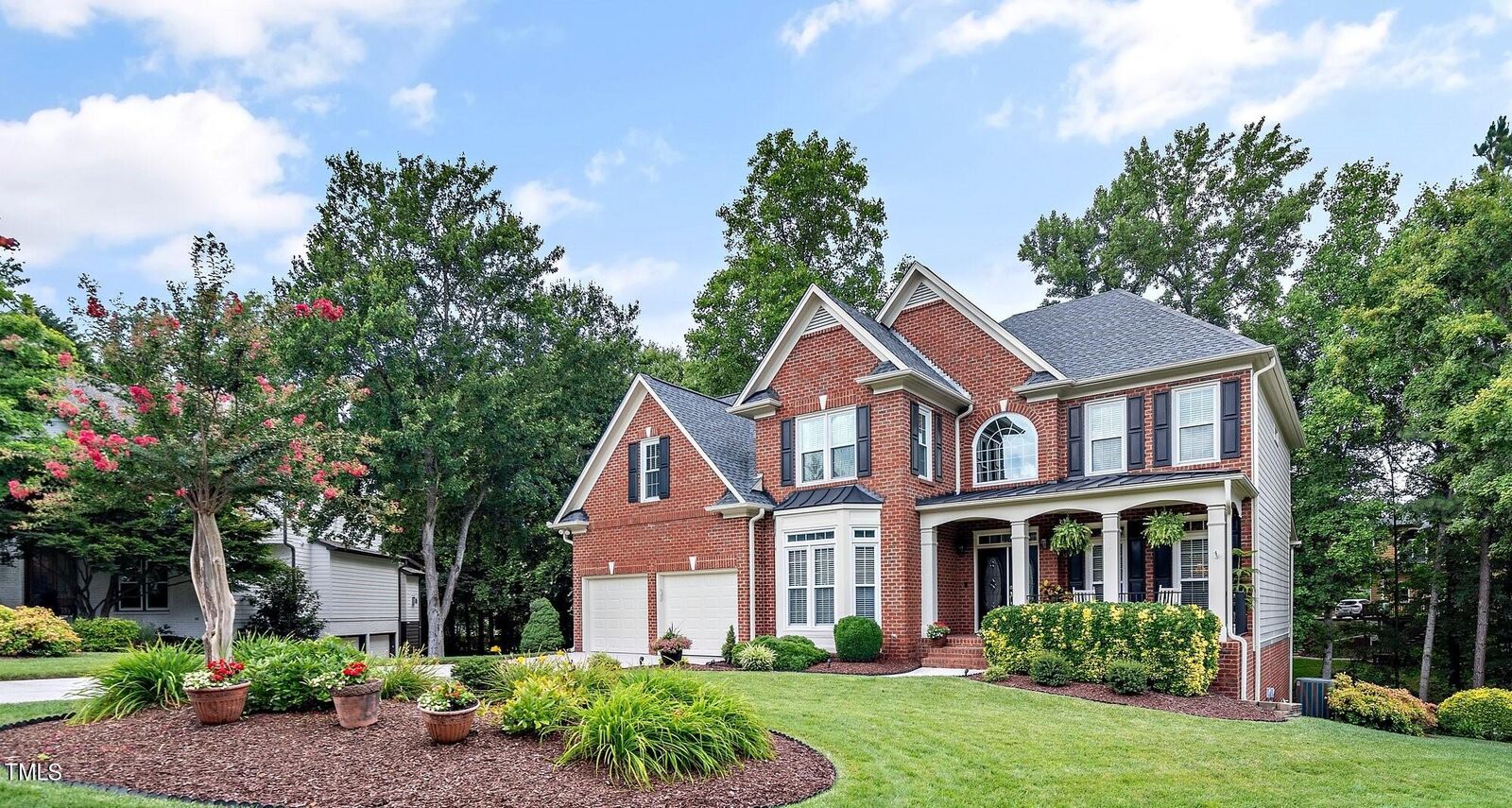 Property Photo: 104 Listokin Court NC 27519