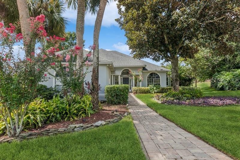 Property Photo:  833 Eagle Claw Court  FL 32746 