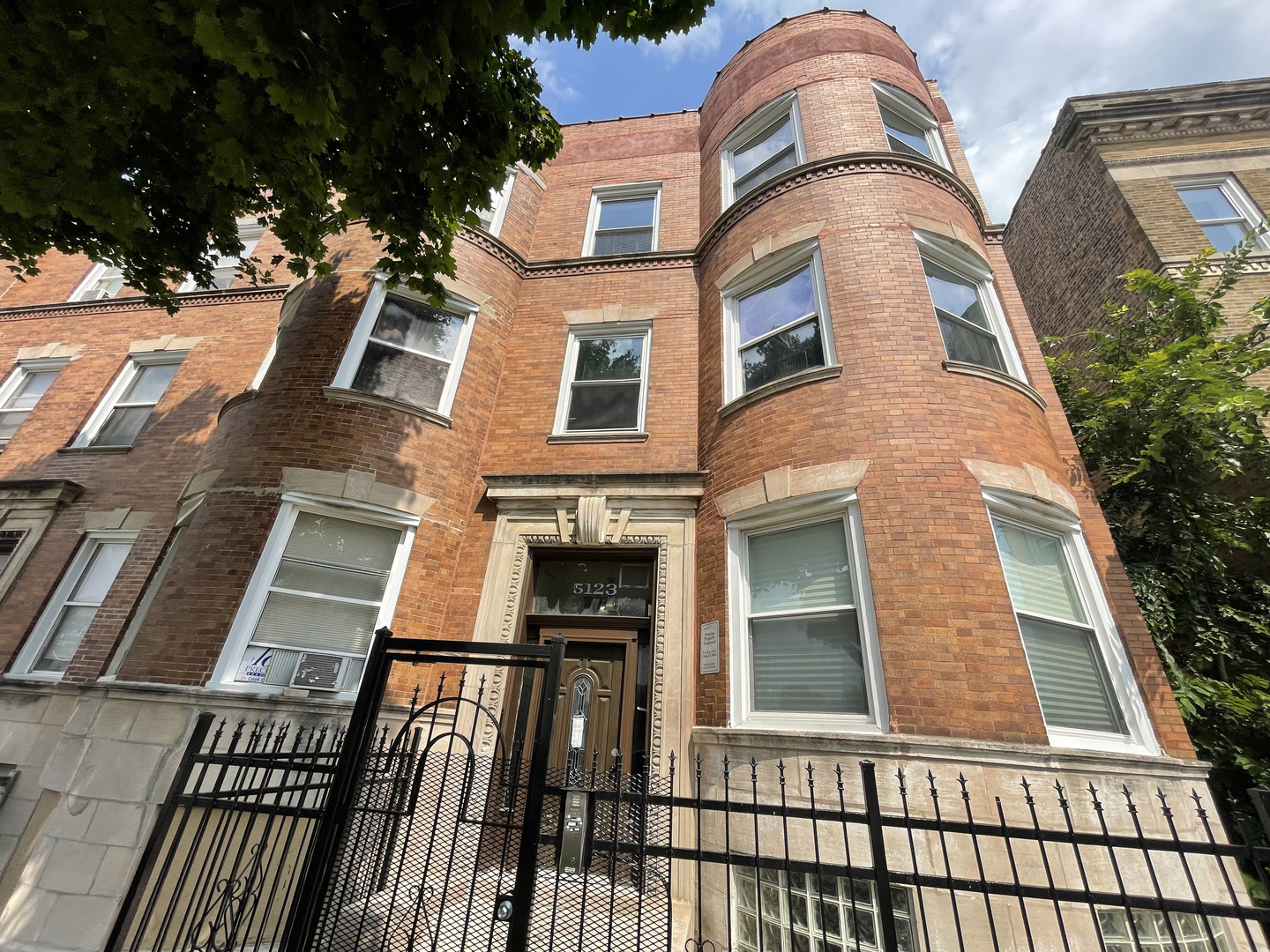 5123 S Indiana Avenue 3  Chicago IL 60615 photo
