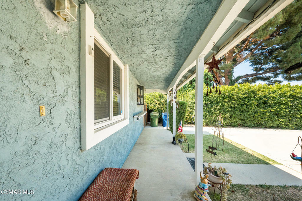 Property Photo:  6705 Rhea Avenue  CA 91335 