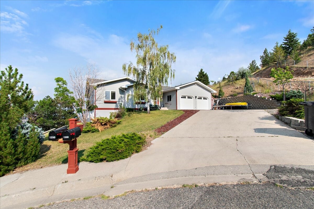 Property Photo:  1300 Mount Helena Drive  MT 59601 