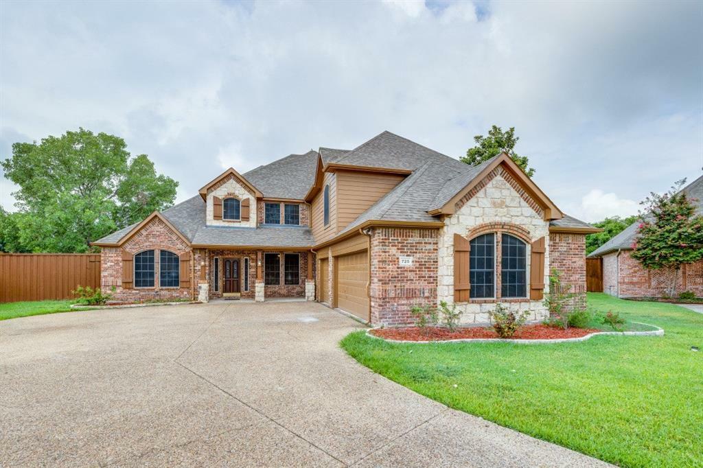 Property Photo:  725 Chapel Court  TX 75002 