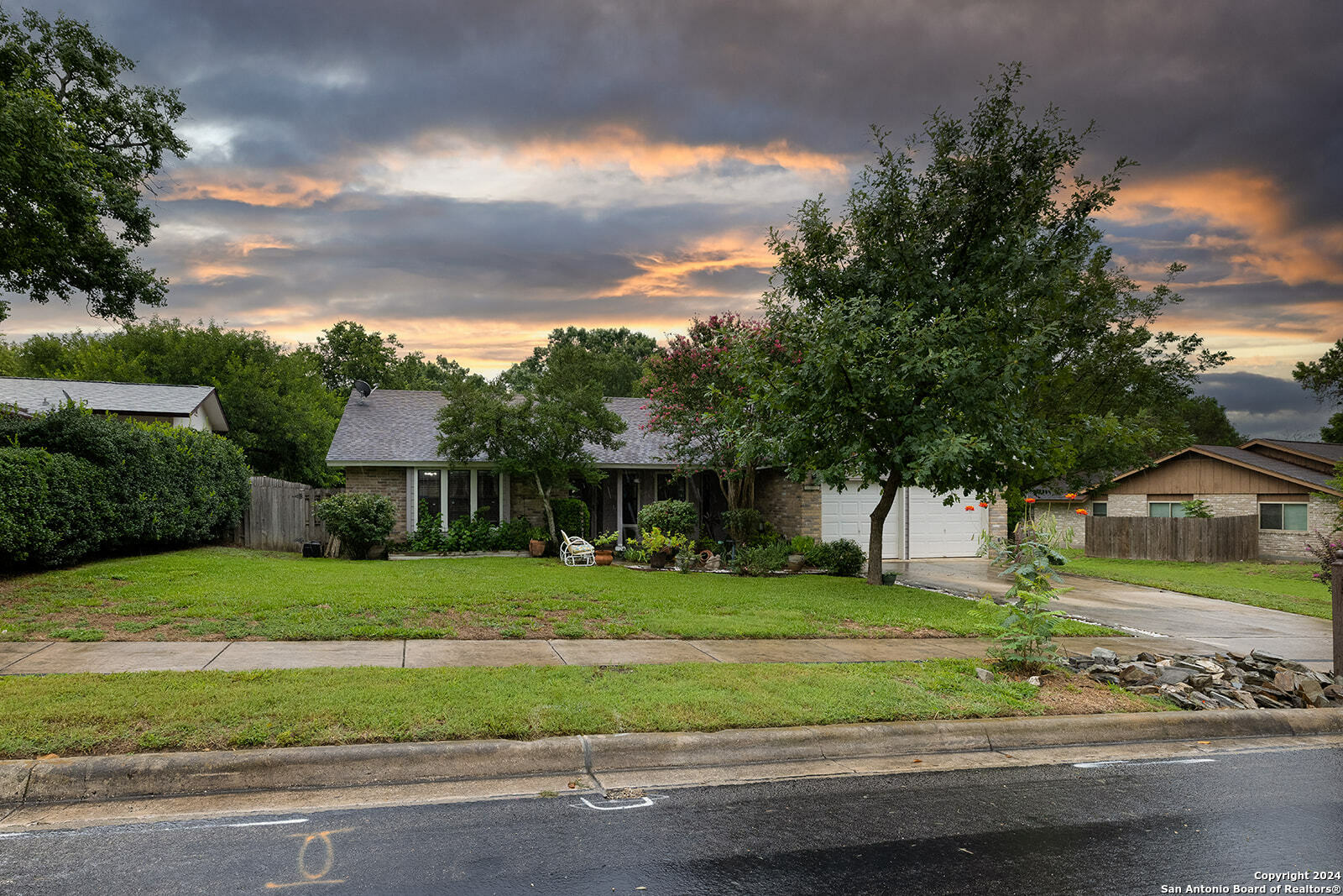 Property Photo:  5902 Pineway St  TX 78247 