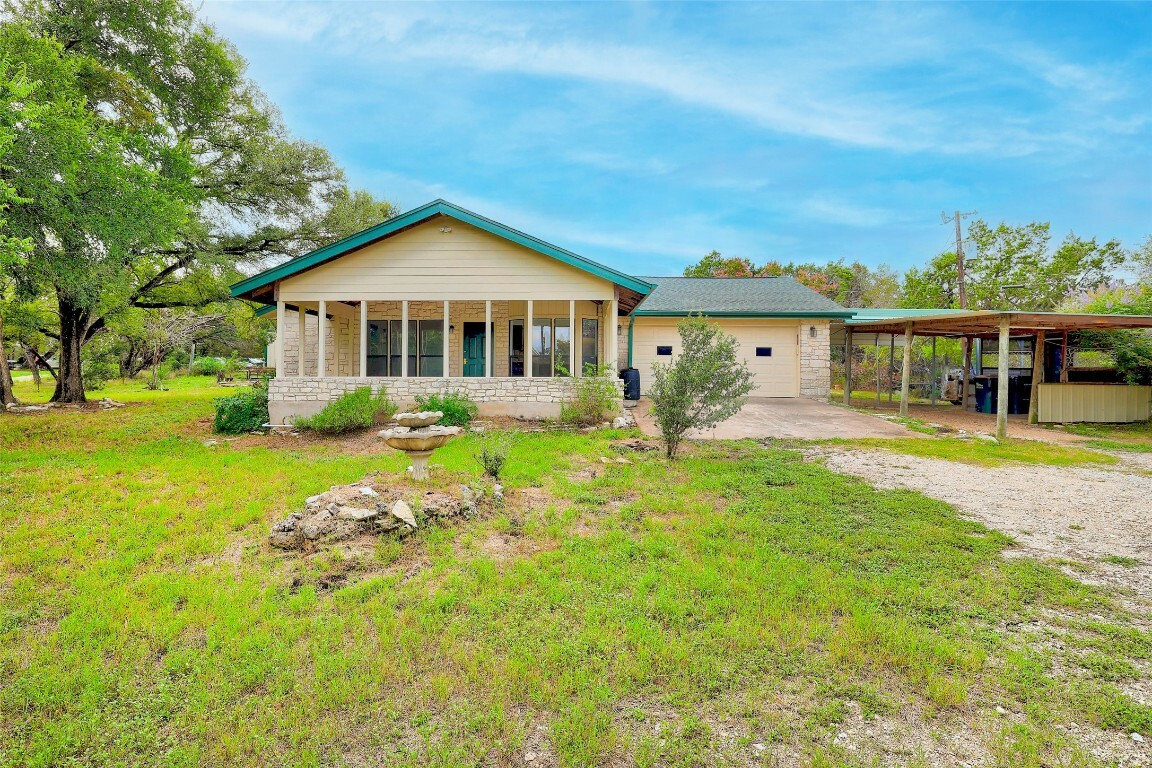 Property Photo:  114 Trailridge Road  TX 78633 