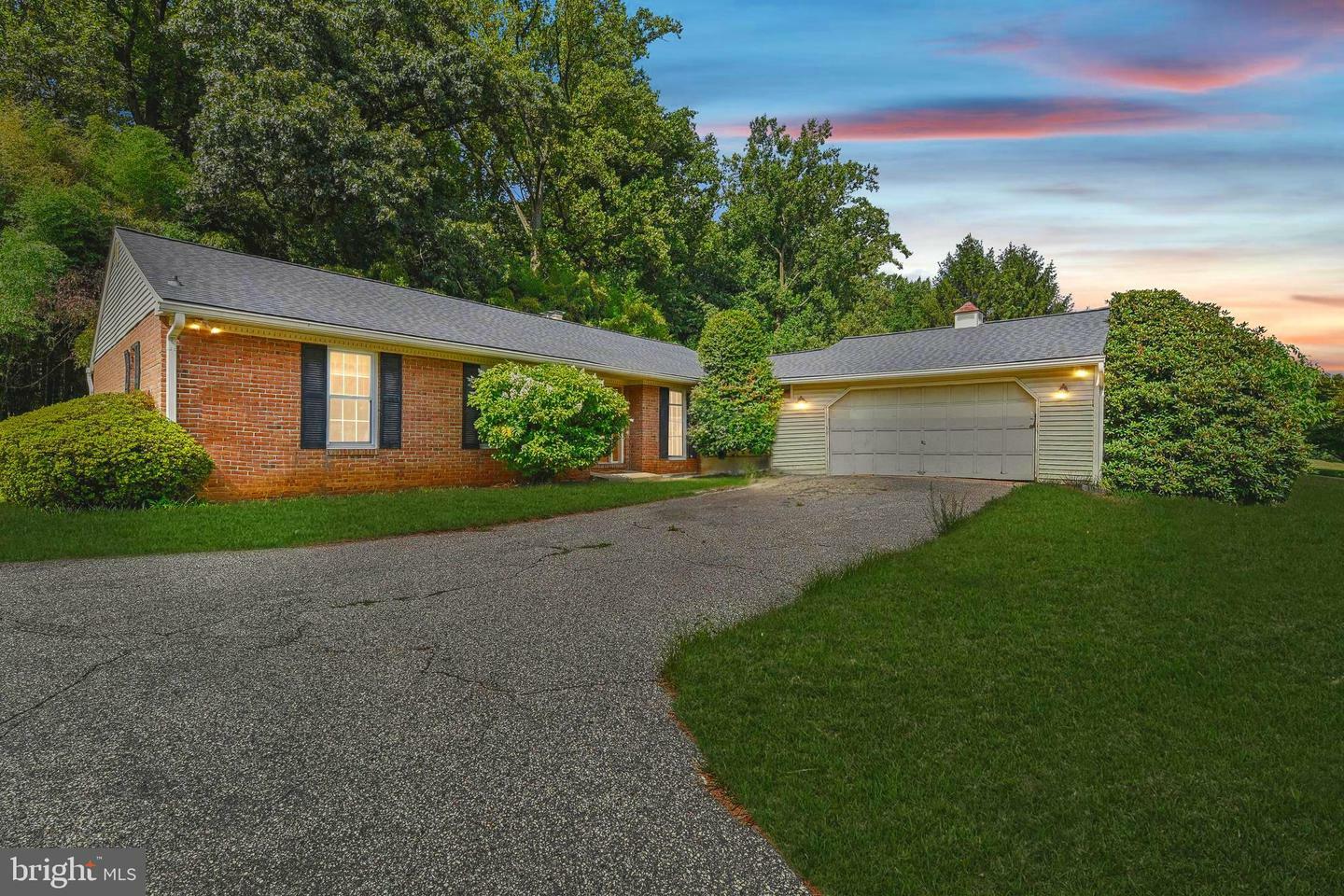 Property Photo:  2708 Shady Grove Drive  MD 21013 