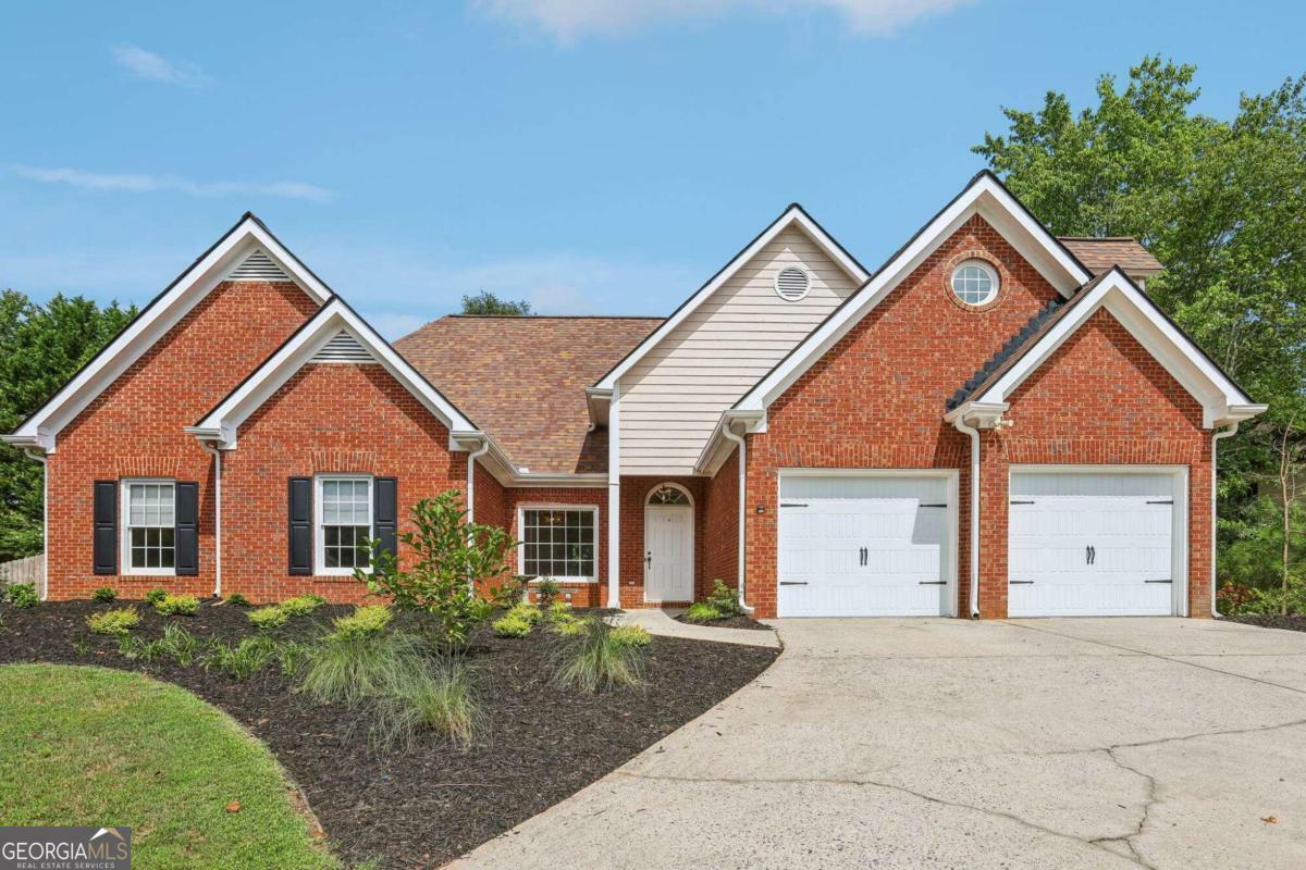 Property Photo:  1755 Carlton Drive  GA 30040 