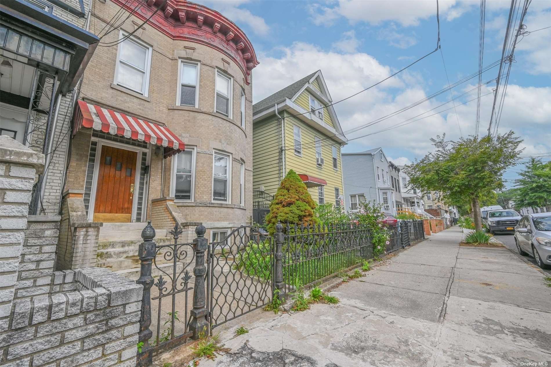 Property Photo:  102 Shepherd Avenue  NY 11208 