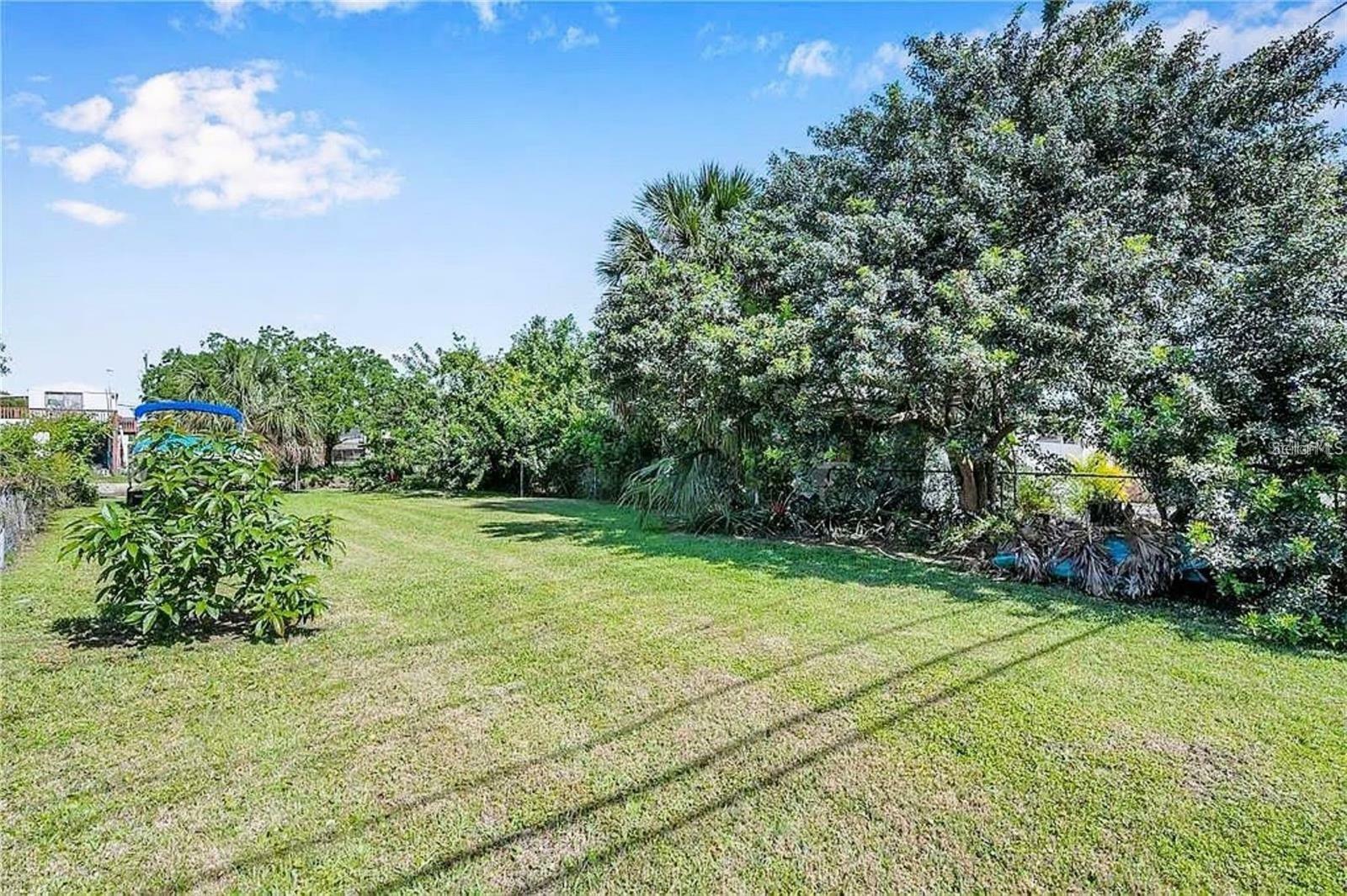 Property Photo: 14905 Old Dixie Highway FL 34667
