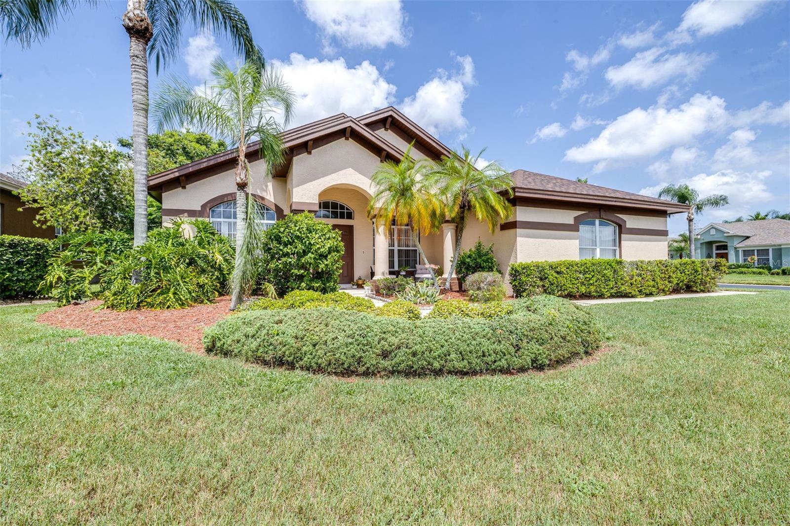 Property Photo:  1641 Bayfield Court  FL 34655 