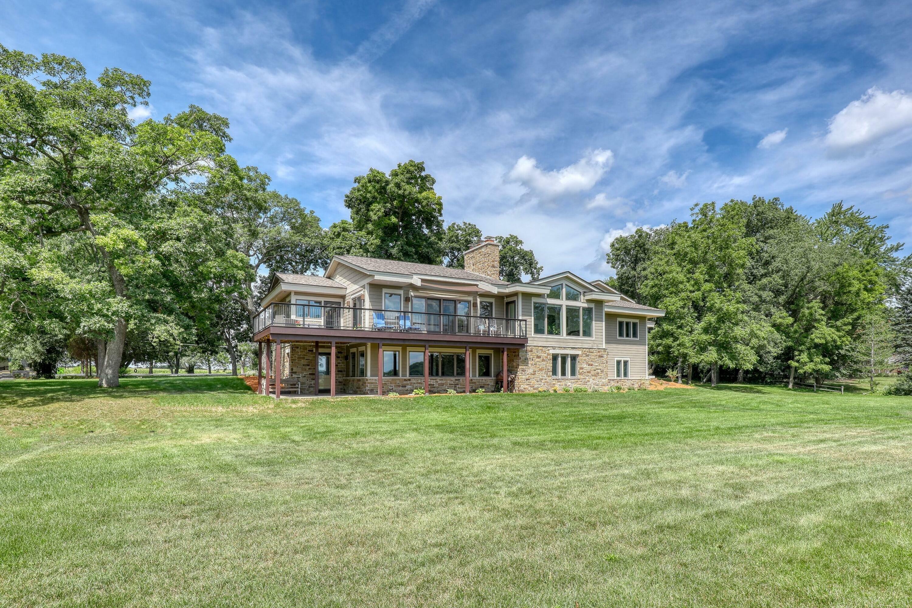 Property Photo:  1548 N Dousman Rd  WI 53066 