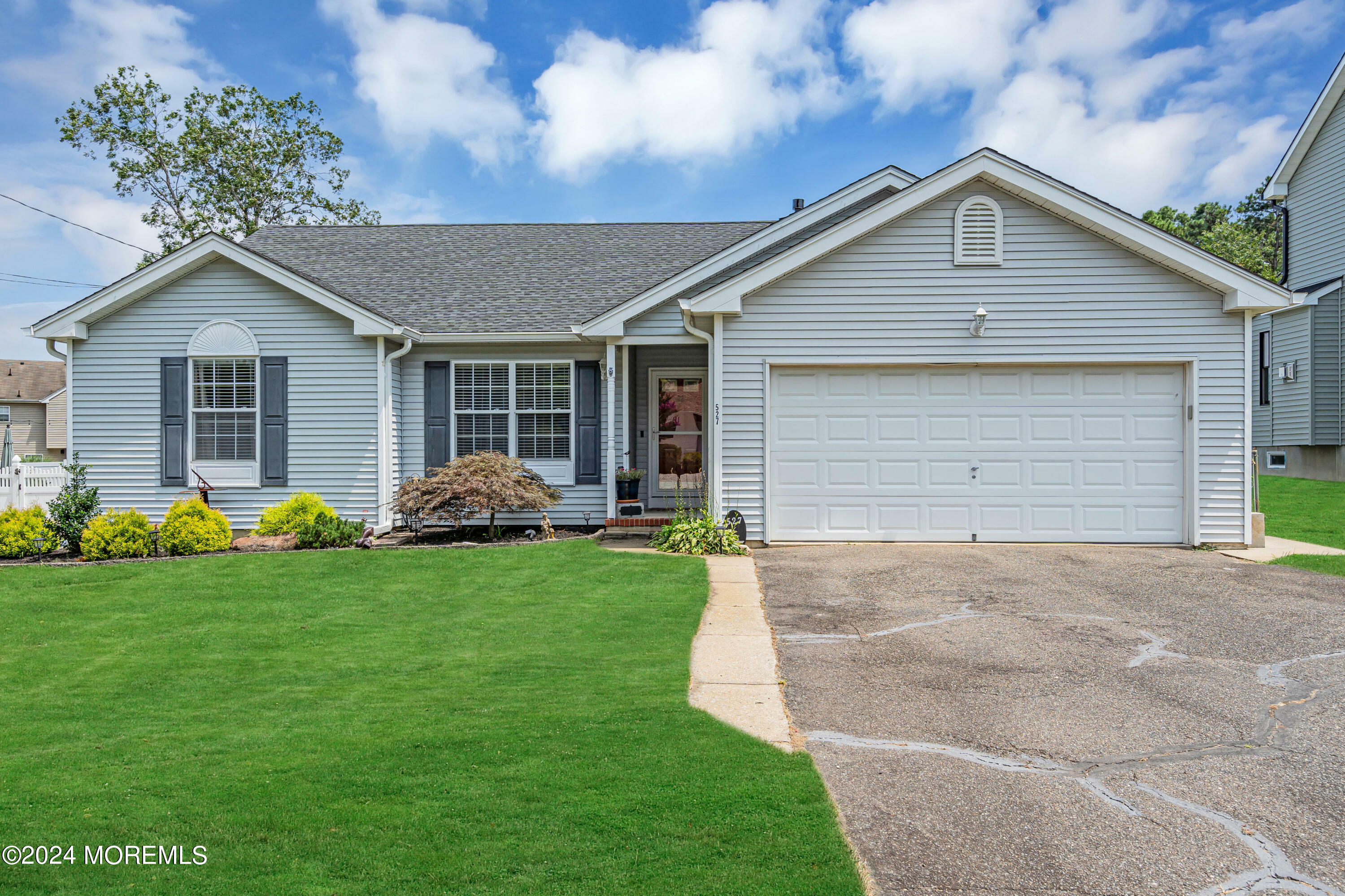 Property Photo: 527 Shark Lane NJ 08050
