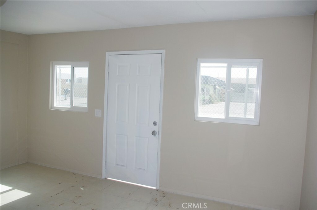 Property Photo:  1121 N Anaheim Boulevard  CA 92801 