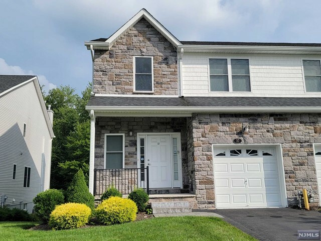 37 Decroce Court  Par-Troy Hills Twp. NJ 07054 photo