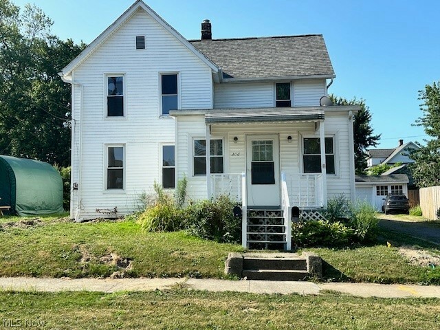 Property Photo: 306 New Street OH 44077