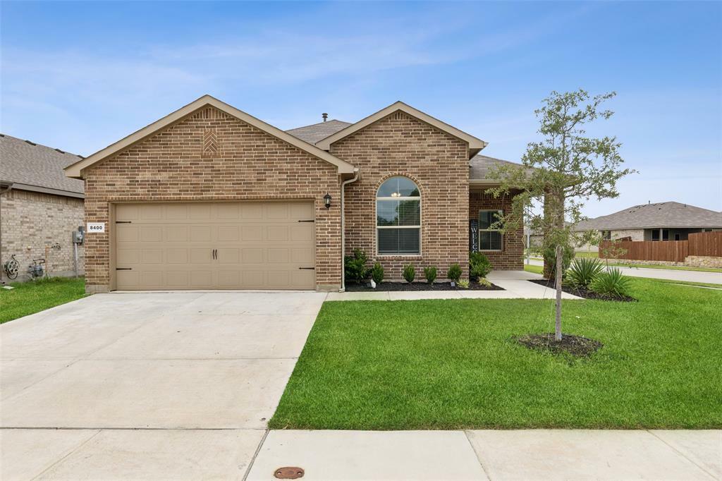 Property Photo: 8400 Wildwest Drive TX 76131