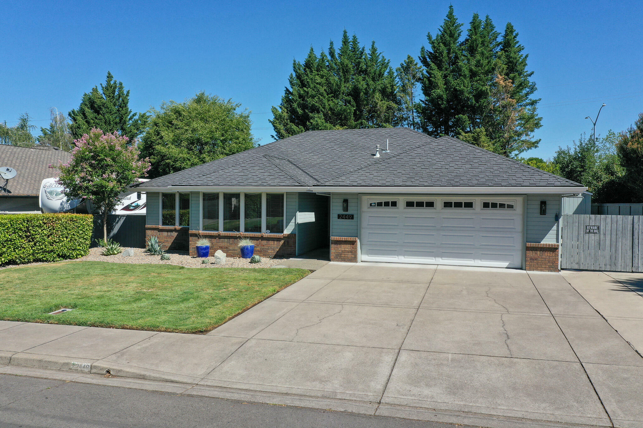 2449 Greenridge Drive  Medford OR 97504 photo