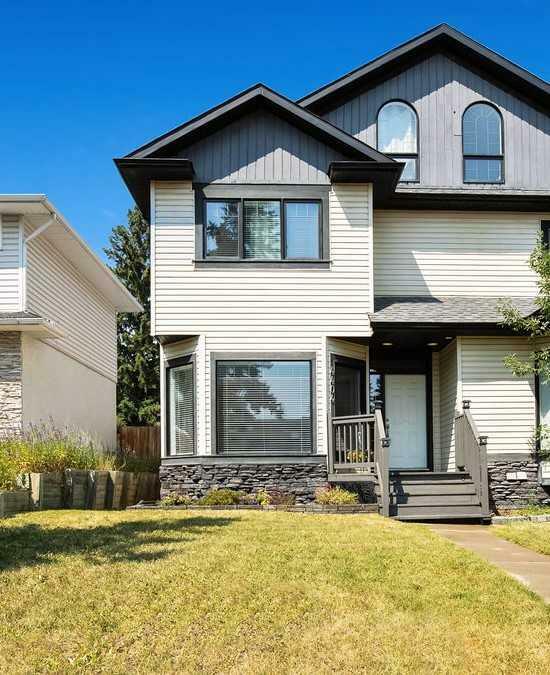 Property Photo:  4404 33 Avenue SW  AB T3E 0Y5 