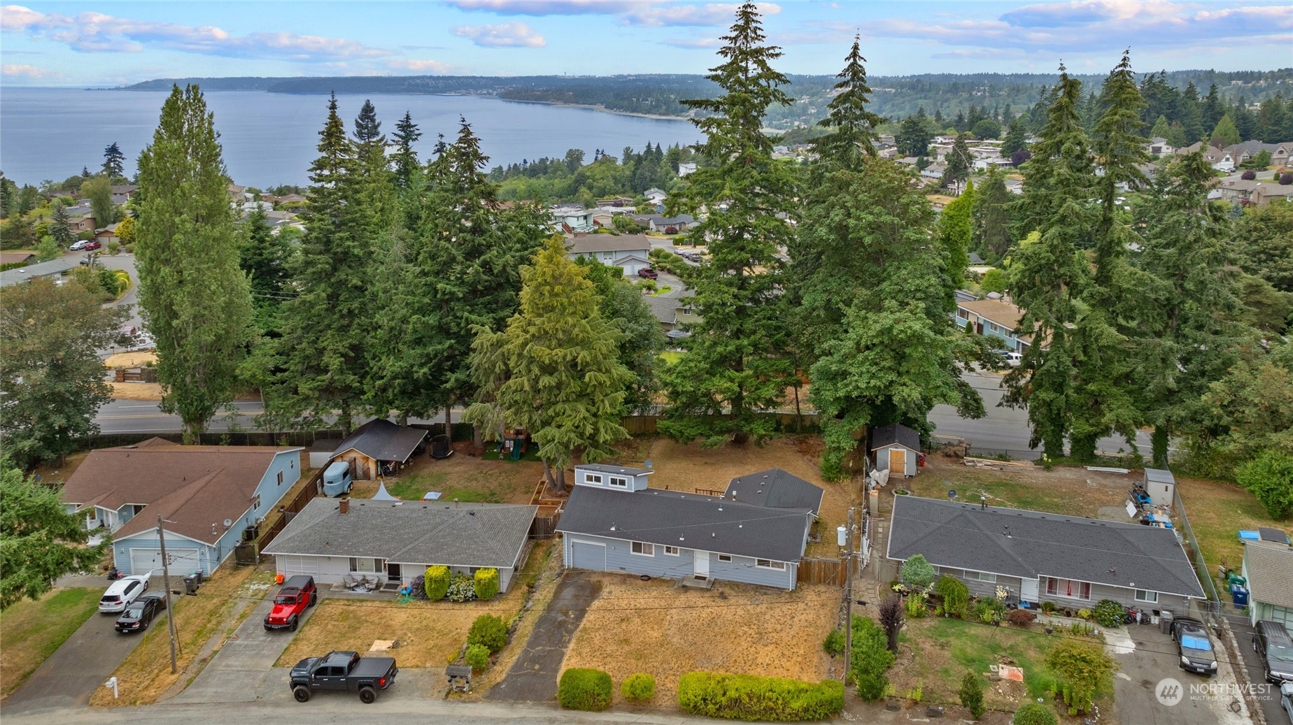 Property Photo:  212 SW 301st Street  WA 98023 