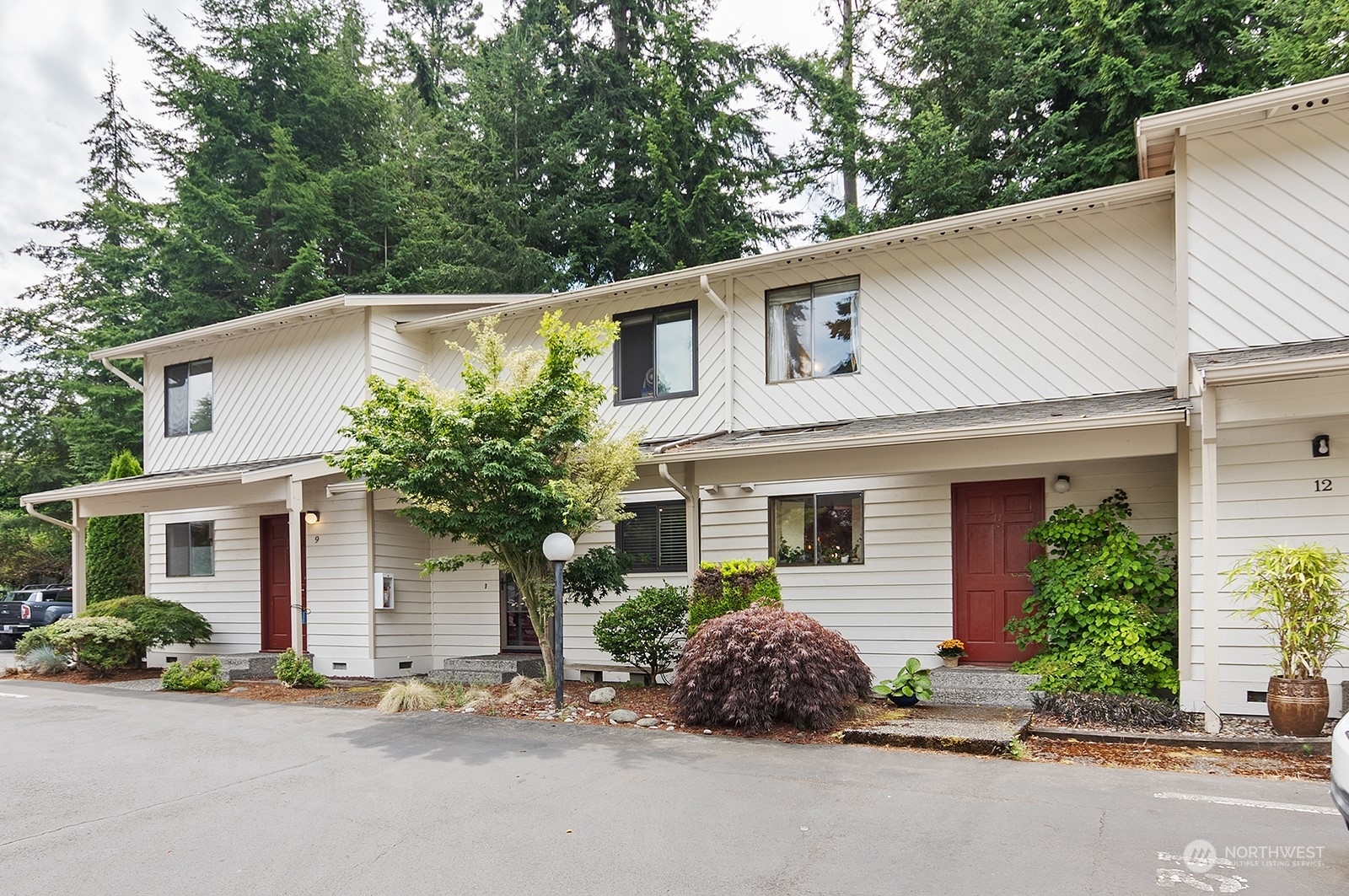 Property Photo:  22906 Edmonds Way 11  WA 98020 