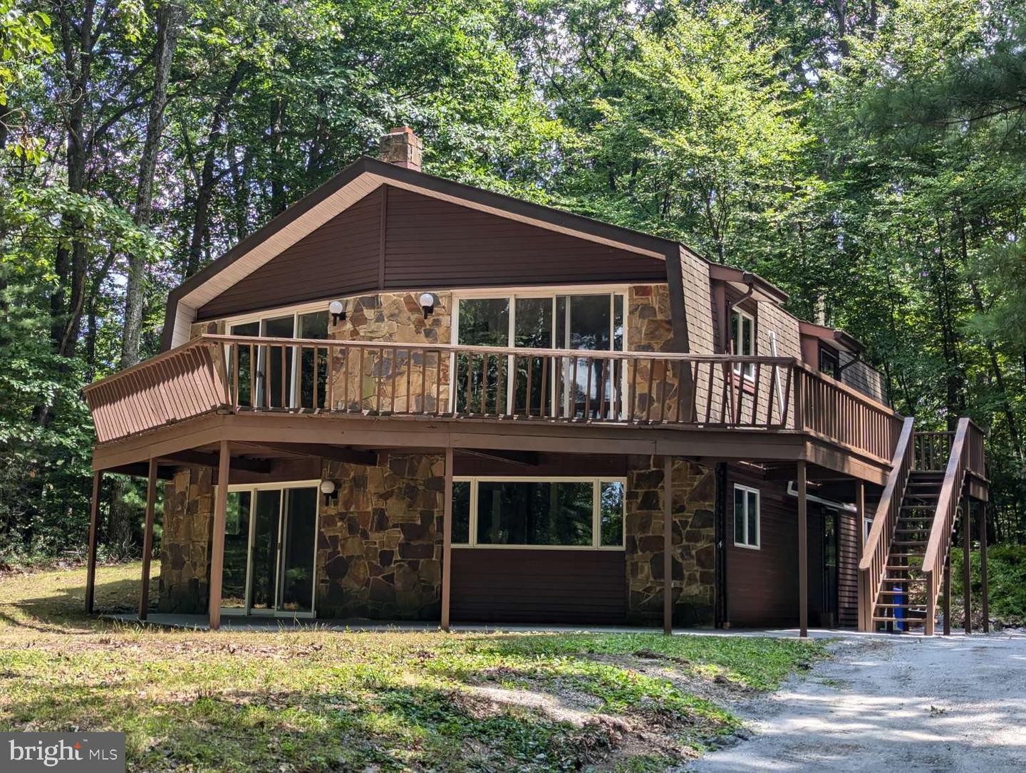 Property Photo:  35 Hillside Drive  PA 17353 
