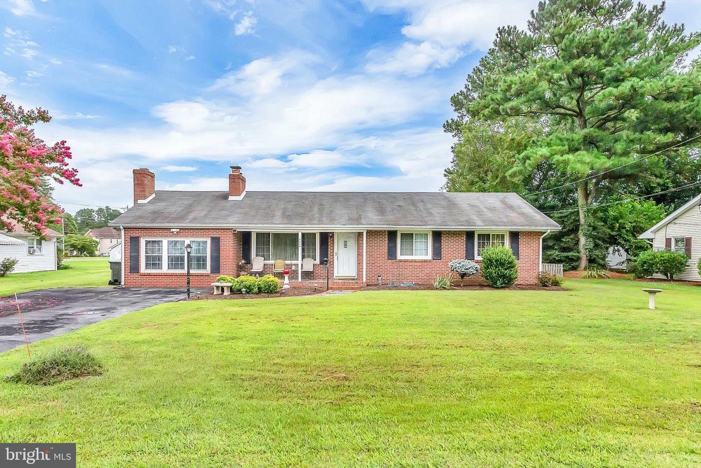 Property Photo:  1736 Crestwood Circle  MD 21804 