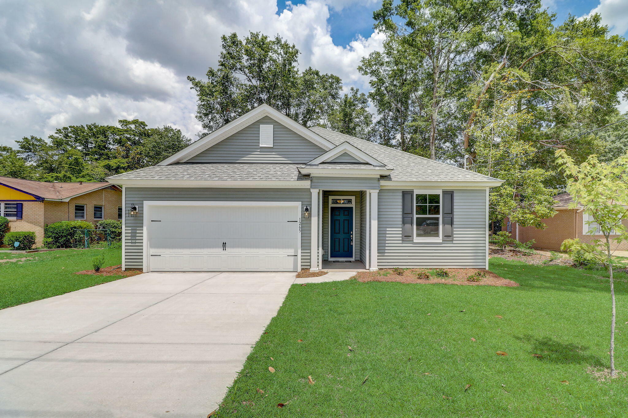 Property Photo: 131 Dantzler Road SC 29448