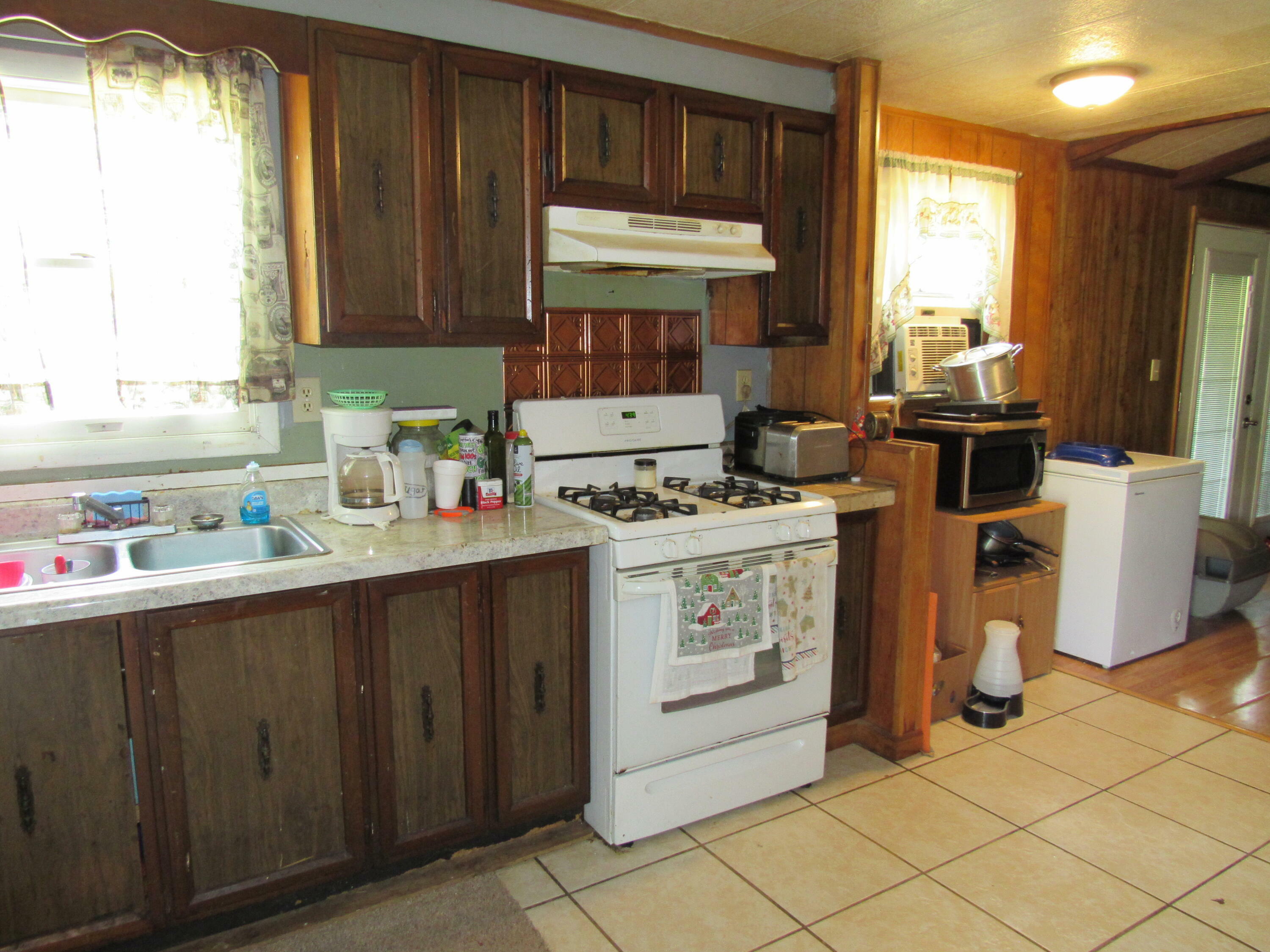 Property Photo:  3388 Smithtown Rd  PA 15840 